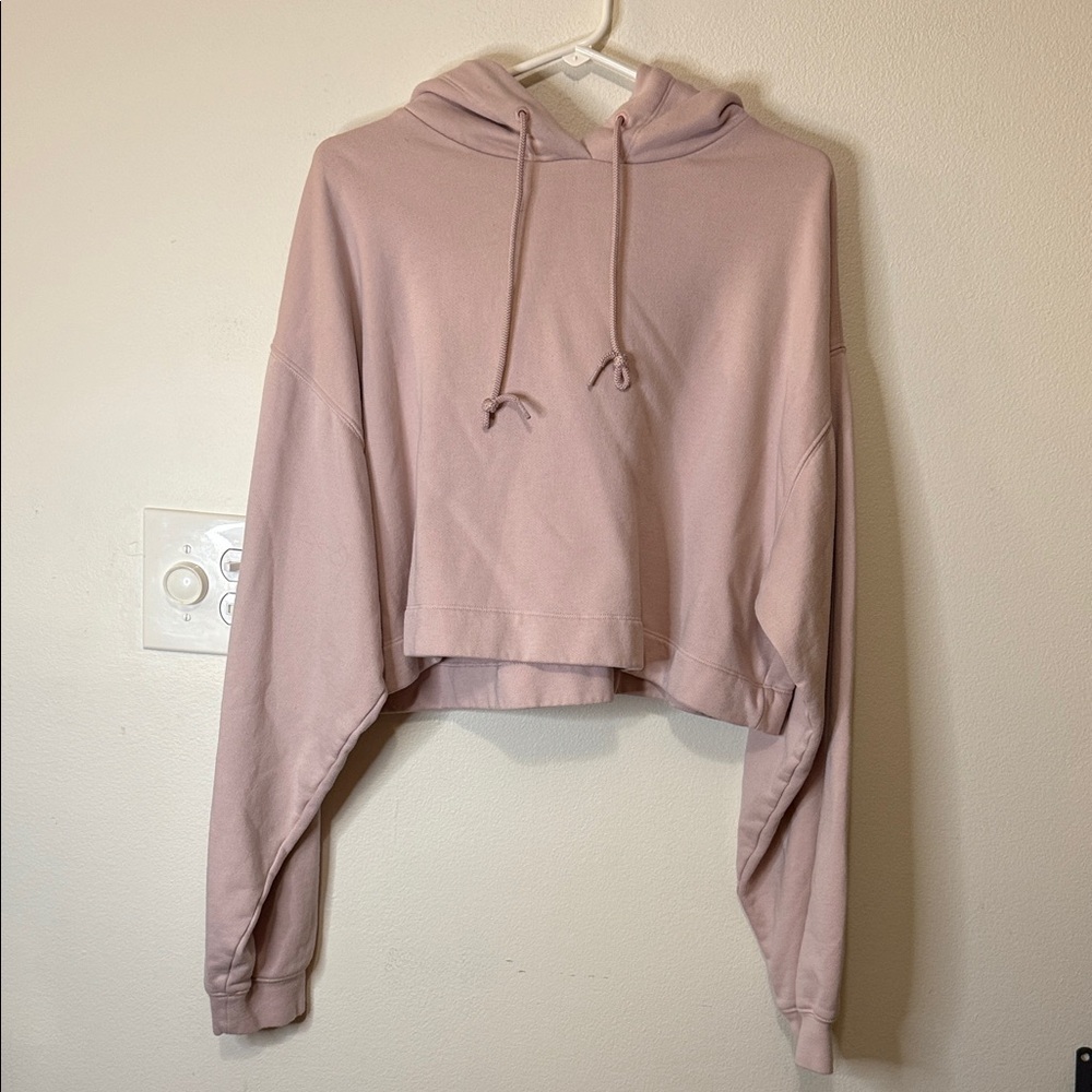 ALO Yoga Light‎ Pink Cropped Hoodie Women’s Size M